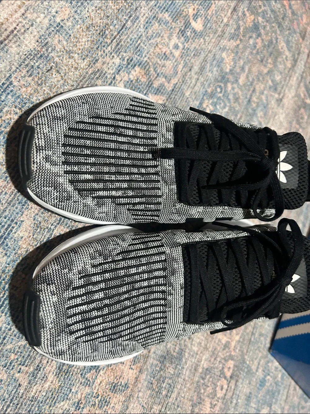 adidas men swift